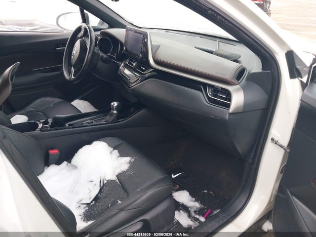 Toyota C-hr Limited 2019 NMTKHMBX0KR100665 Image 5