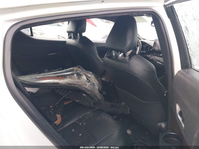 Toyota C-hr Limited 2019 NMTKHMBX0KR100665 Image 8