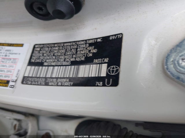 Toyota C-hr Limited 2019 NMTKHMBX0KR100665 Image 9