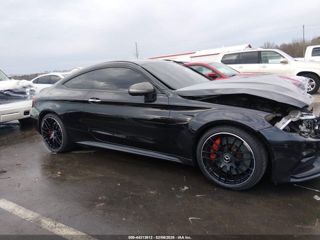 44313612 :رقم المزاد ، WDDWJ8HB5HF507888 vin ، 2017 Mercedes-benz Amg C 63 S مزاد بيع