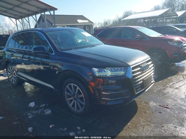 2019 AUDI Q7 WA1LHAF73KD028073