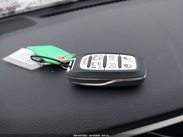 2025 CHRYSLER PACIFICA 2C4RC1BG7SR551419 Photo 10