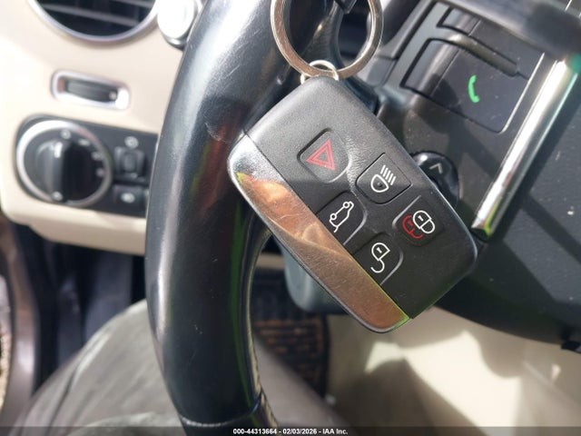 2016 LAND ROVER LR4 SALAG2V62GA793484 Photo 10
