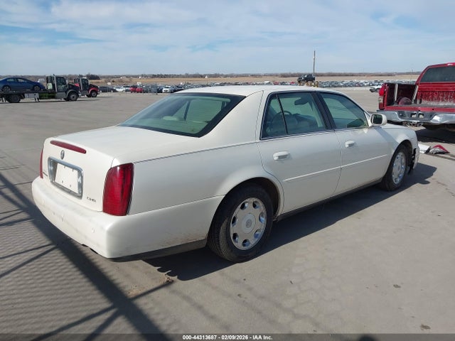 44313687 :رقم المزاد ، 1G6KE57Y0YU233046 vin ، 2000 Cadillac Deville Dhs مزاد بيع
