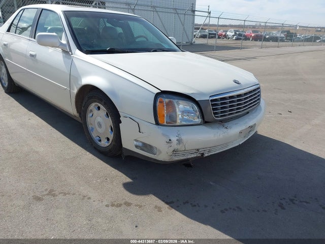 44313687 :رقم المزاد ، 1G6KE57Y0YU233046 vin ، 2000 Cadillac Deville Dhs مزاد بيع