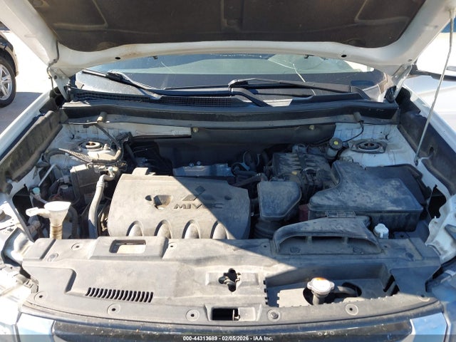 2016 MITSUBISHI OUTLANDER JA4AZ3A36GZ060451 Photo 9