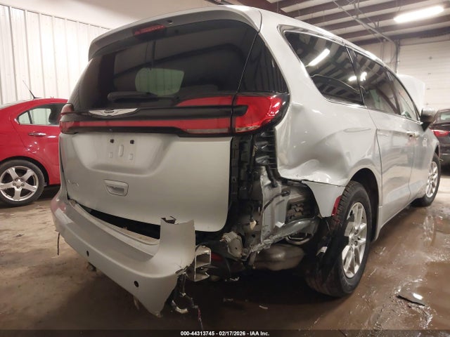 2023 CHRYSLER PACIFICA 2C4RC1BG0PR534937 Photo 5