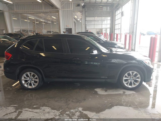 2014 Bmw X1 Xdrive28i მანქანა იყიდება აუქციონზე, vin: WBAVL1C51EVY24462, აუქციონის ნომერი: 44313750