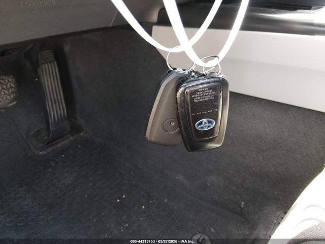 4T1B31HK3KU007382 Toyota Camry Hybrid Le
