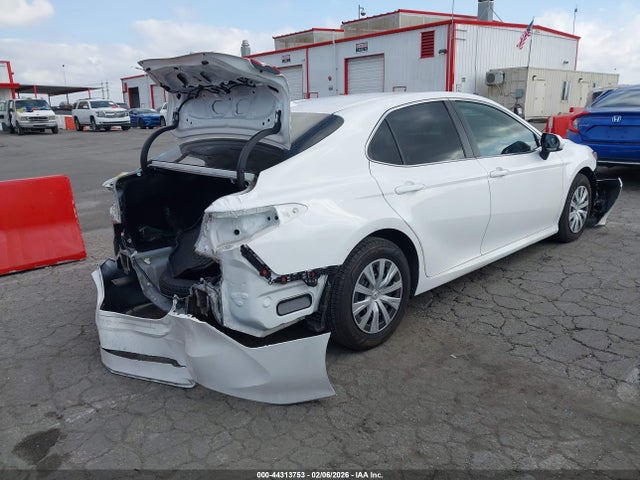 4T1B31HK3KU007382 Toyota Camry Hybrid Le