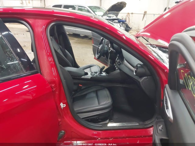 2024 ALFA ROMEO GIULIA ZARFANBN9R7680455 Photo 4