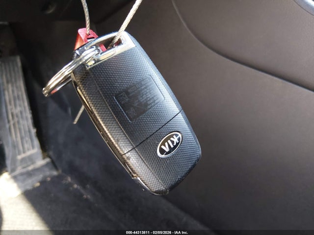 Продажа на аукционе авто 2020 Kia Sportage Lx, vin: KNDPM3AC5L7718586, номер лота: 44313811