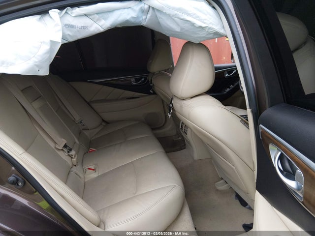 Продажа на аукционе авто 2015 Infiniti Q50 Premium, vin: JN1BV7AP6FM336450, номер лота: 44313812
