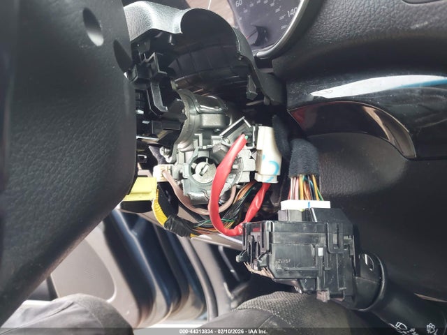 5XYKTDA72FG610830 KIA Sorento Lx V6