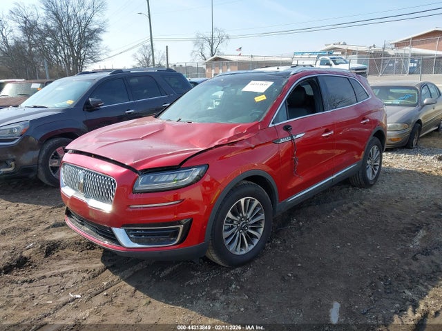 2020 LINCOLN NAUTILUS 2LMPJ8K9XLBL08995 Photo 1