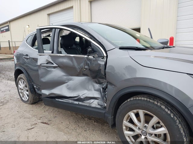 JN1BJ1AV5MW305280 Nissan Rogue Sport S Fwd Xtronic Cvt