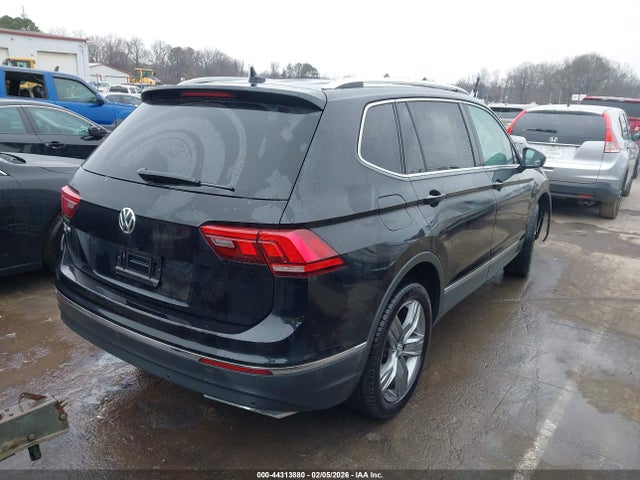 44313880 :رقم المزاد ، 3VV3B7AXXLM064075 vin ، 2020 Volkswagen Tiguan 2.0t Se/2.0t Se R-line Black/2.0t Sel مزاد بيع