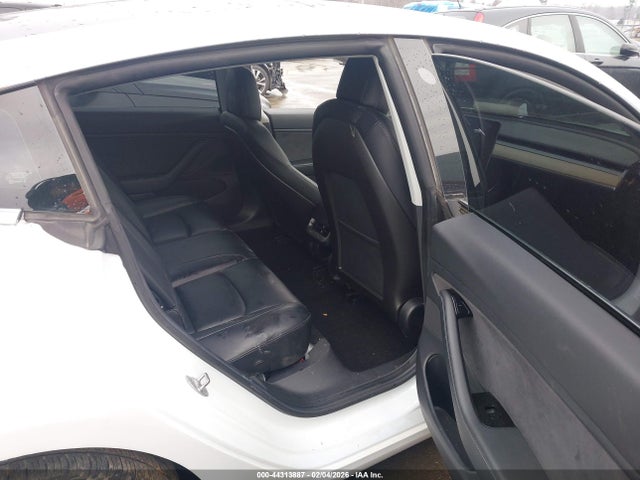 Продаж на аукціоні авто 2019 Tesla Model 3 Long Range/mid Range/standard Range/standard Range Plus, vin: 5YJ3E1EA8KF426500, номер лоту: 44313887