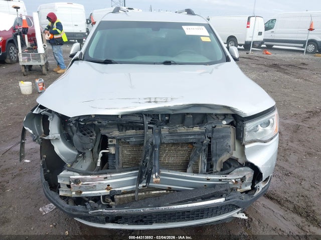 44313892 :رقم المزاد ، 1GKKNULS2HZ279977 vin ، 2017 Gmc Acadia Slt-1 مزاد بيع