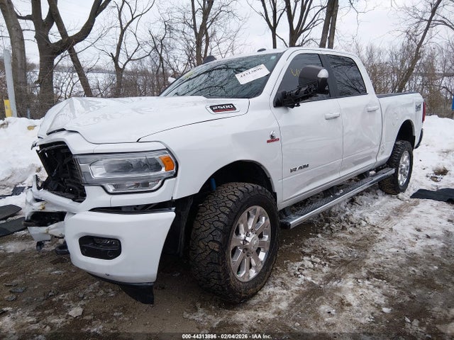 44313896 :رقم المزاد ، 3C6UR5DL2KG615549 vin ، 2019 Ram 2500 Big Horn  4x4 6'4 Box مزاد بيع