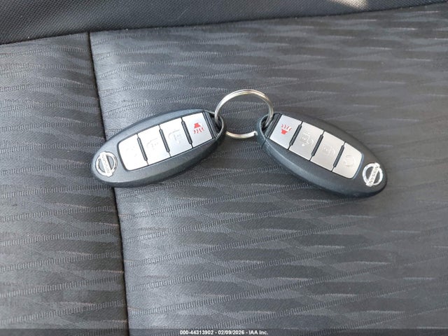 2017 NISSAN ROGUE KNMAT2MT0HP516423 Photo 10