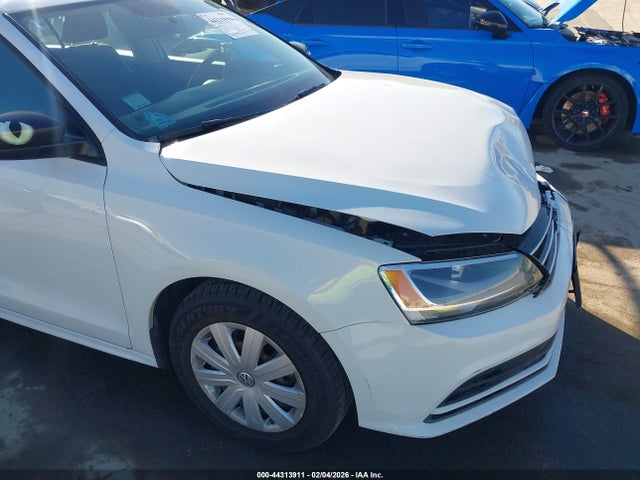 3VW267AJ7GM237564 Volkswagen Jetta 1.4t S
