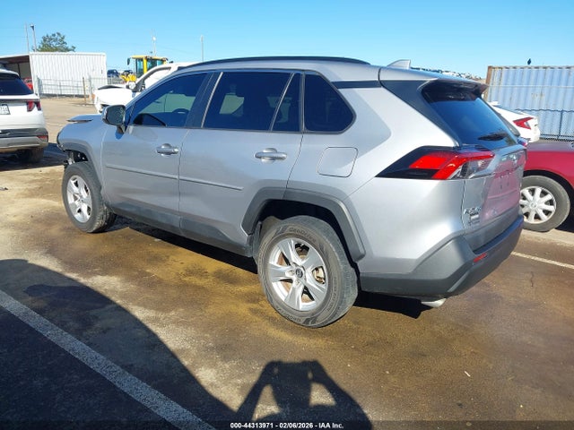 Toyota Rav4 Xle 2019 2T3W1RFV1KC027156 Image 3