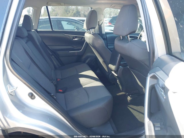 Toyota Rav4 Xle 2019 2T3W1RFV1KC027156 Image 8