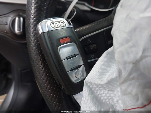 2010 AUDI A5 WAUCKAFRXAA035107 Photo 10