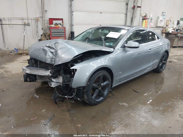 2010 AUDI A5 WAUCKAFRXAA035107 Photo 1