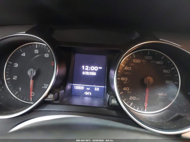 2010 AUDI A5 WAUCKAFRXAA035107 Photo 6