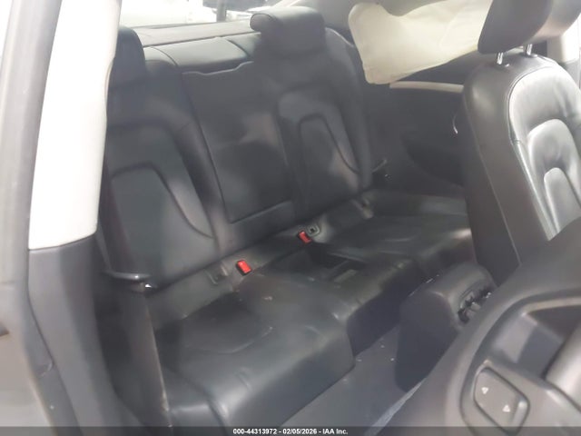 2010 AUDI A5 WAUCKAFRXAA035107 Photo 7
