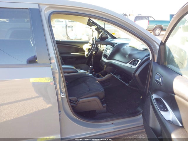 44313988 :رقم المزاد ، 3C4PDCBBXKT846127 vin ، 2019 Dodge Journey Se مزاد بيع