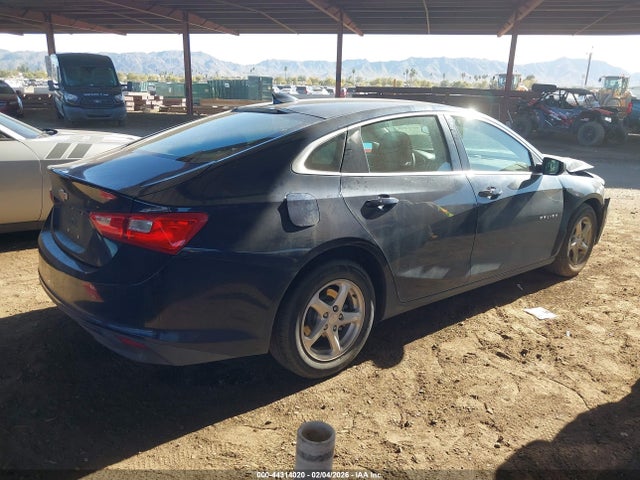 1G1ZC5ST9HF236831 Chevrolet Malibu 1fl