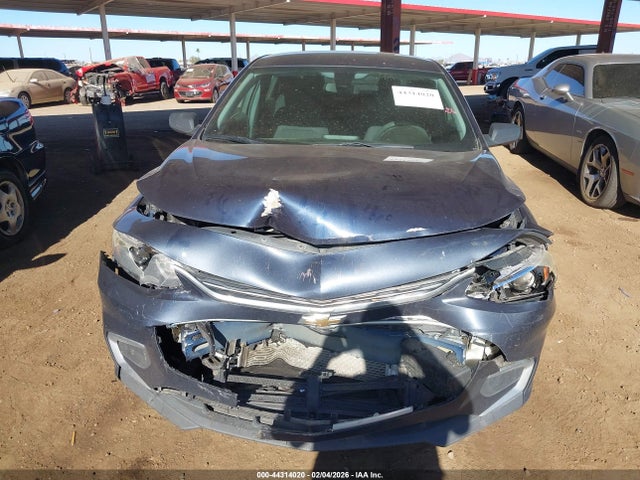 1G1ZC5ST9HF236831 Chevrolet Malibu 1fl