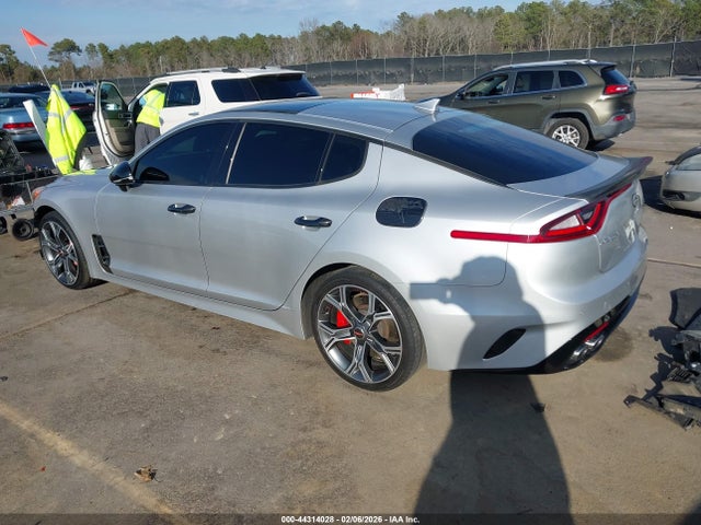 2018 KIA STINGER KNAE45LCXJ6018109 Photo 2