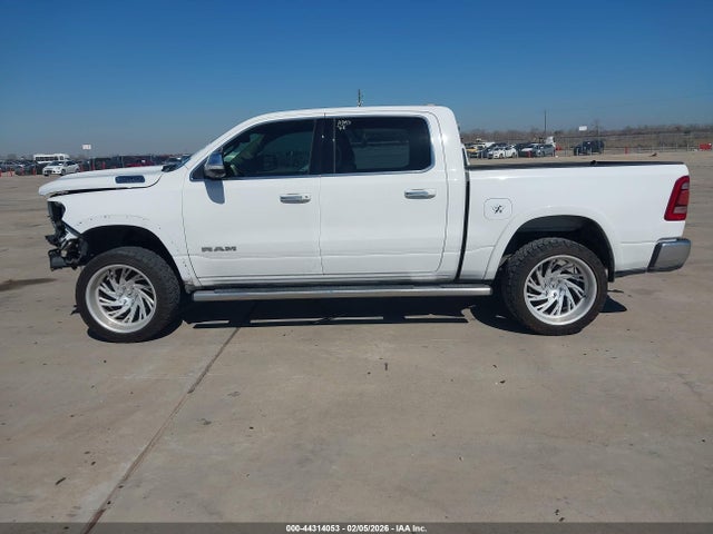 1C6RREJT9LN346453 RAM 1500 Laramie 4x2 5&#039;7 Box