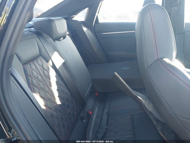 Продаж на аукціоні авто 2024 Audi S3 Premium Plus Tfsi Quattro S Tronic, vin: WAUH3DGY9RA055547, номер лоту: 44314054