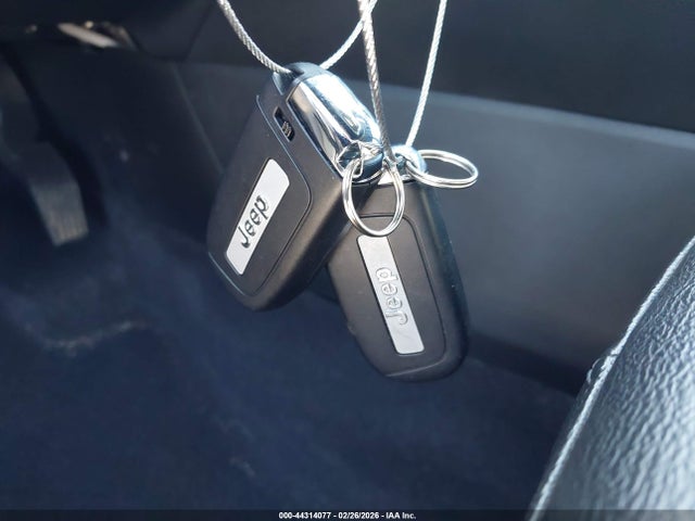 Auction sale of the 2025 Jeep Compass Latitude 4x4, vin: 3C4NJDBN8ST556145, lot number: 44314077