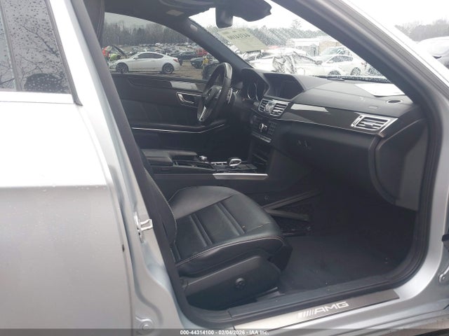 2014 MERCEDES-BENZ E 63 AMG WDDHF7GB8EA844053 Photo 4