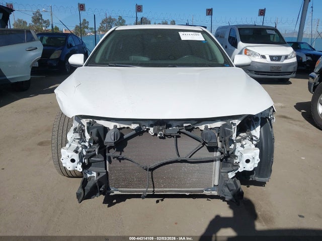 4T1B11HK9KU788379 Toyota CAMRY SE