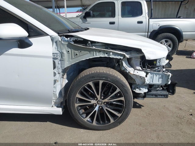 4T1B11HK9KU788379 Toyota CAMRY SE