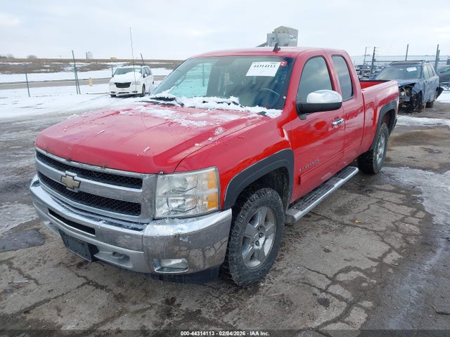 2011 CHEVROLET SILVERADO 1500 1GCRKSE34BZ321375 Photo 1