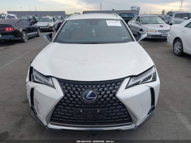 JTHX9JBH7M2050691 Lexus UX 250H