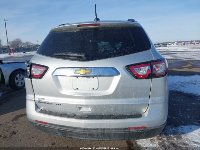 1GNKVFKD5HJ142242 Chevrolet Traverse Ls