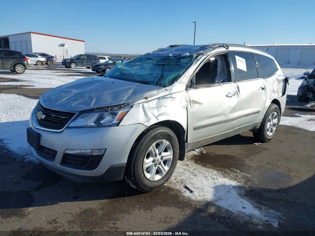 1GNKVFKD5HJ142242 Chevrolet Traverse Ls