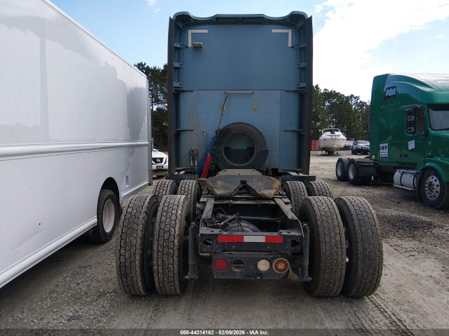 Продажа на аукционе авто 2015 Kenworth Construction T680, vin: 1XKYD49X5FJ427843, номер лота: 44314162