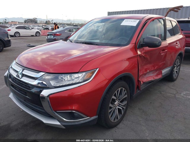 2018 MITSUBISHI OUTLANDER JA4AD2A32JZ046787 Photo 1