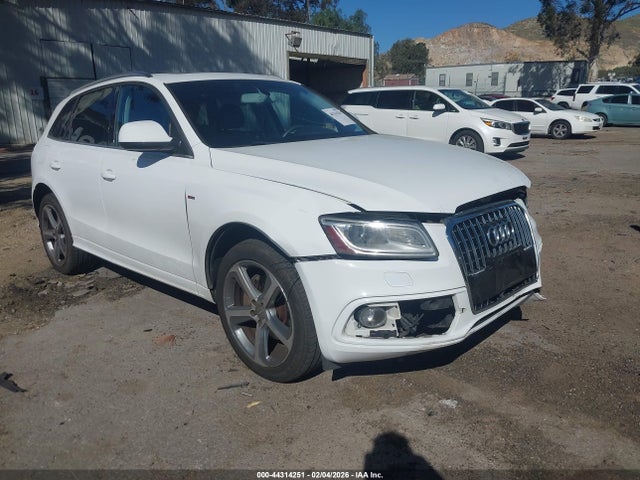 2014 AUDI Q5 WA1DGAFP6EA033930 Photo 0