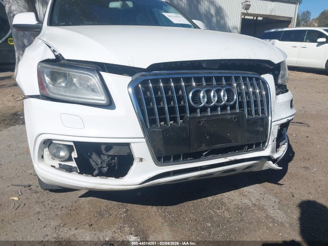 WA1DGAFP6EA033930 Audi Q5 3.0t Premium Plus